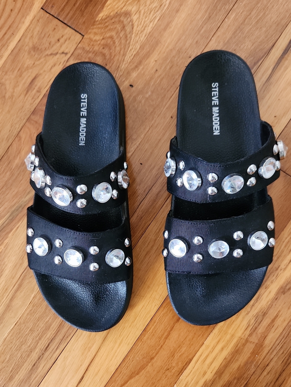 Steve Madden Black Slide Sandals with Crystal Embellishments EUC Size 10